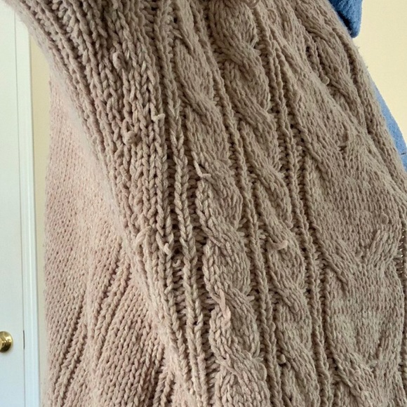 Multi-knit Patterned Tan Cardigan - Picture 3 of 4